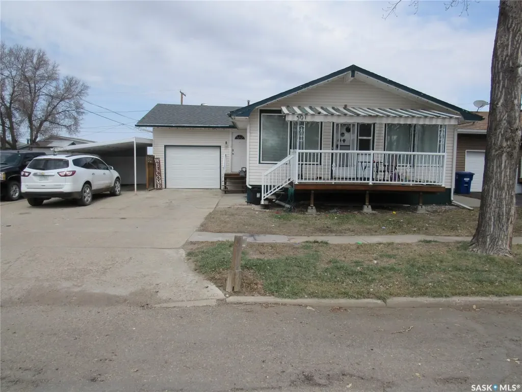 301 7th Avenue W Rosetown SK S0L 2V0