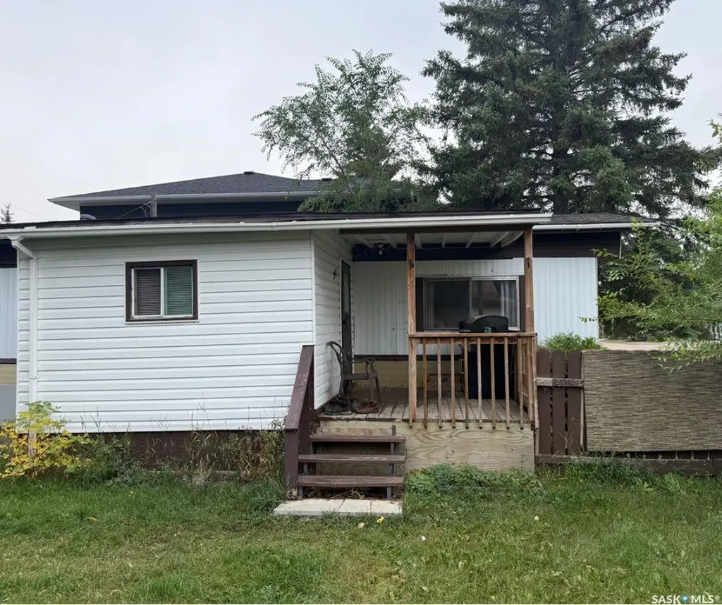 251 30th Street W Battleford SK S0M 0E0