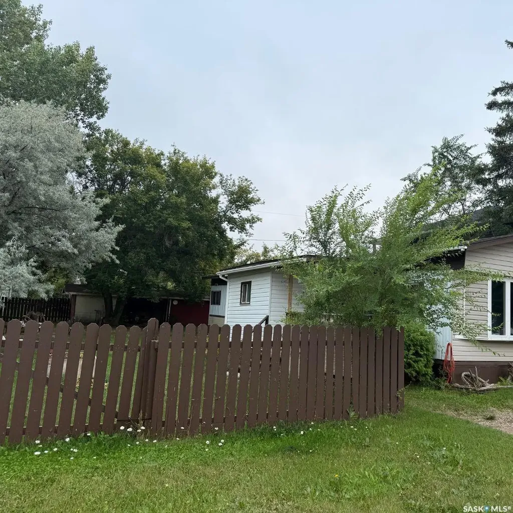 251 30th Street W Battleford SK S0M 0E0