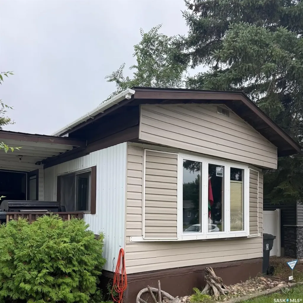 251 30th Street W Battleford SK S0M 0E0