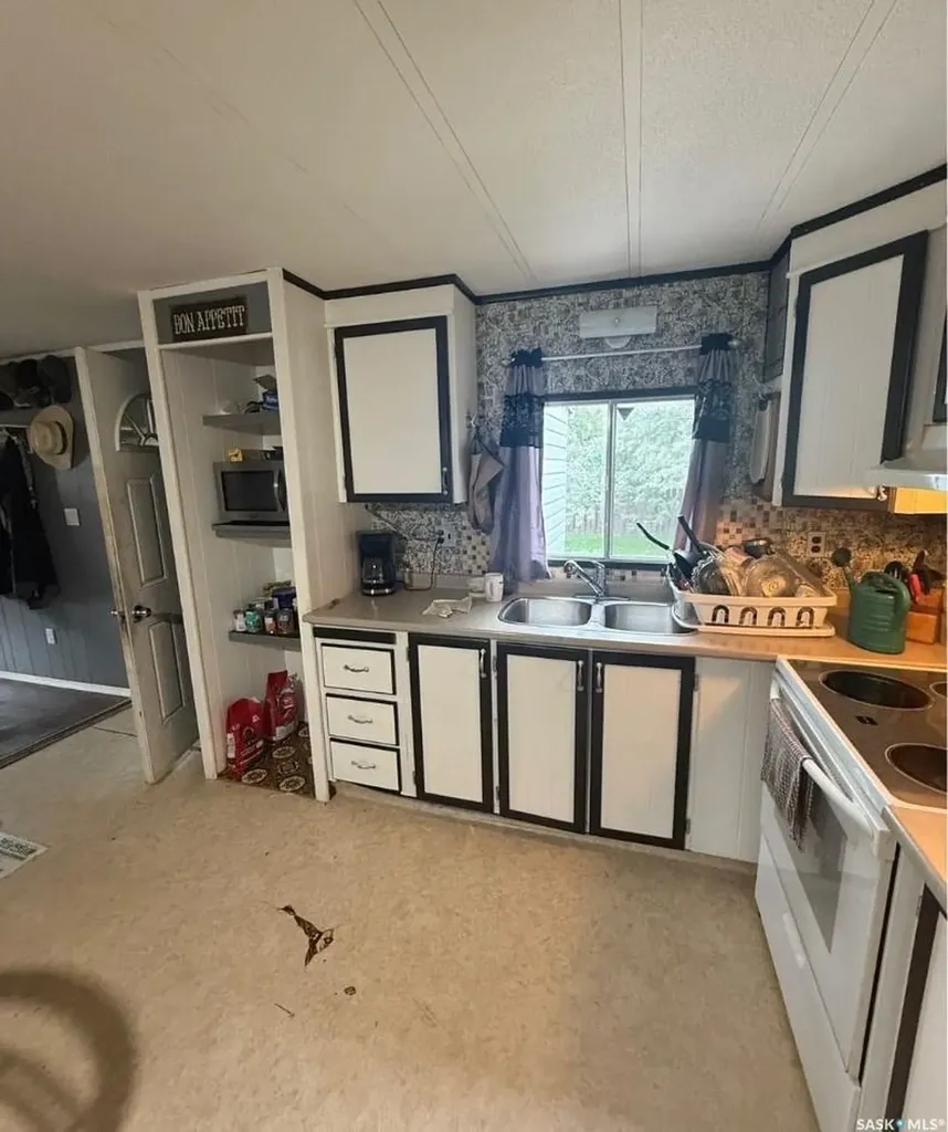 251 30th Street W Battleford SK S0M 0E0