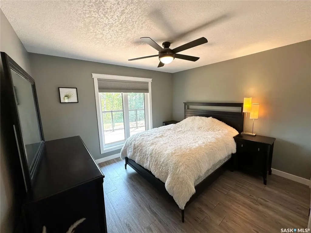 2 Derby Lane Big Shell SK S0J 2G0