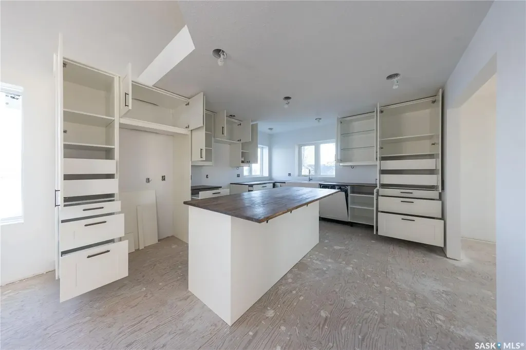 Rural Address Eye Hill Rm No. 382 SK S0L 2C0