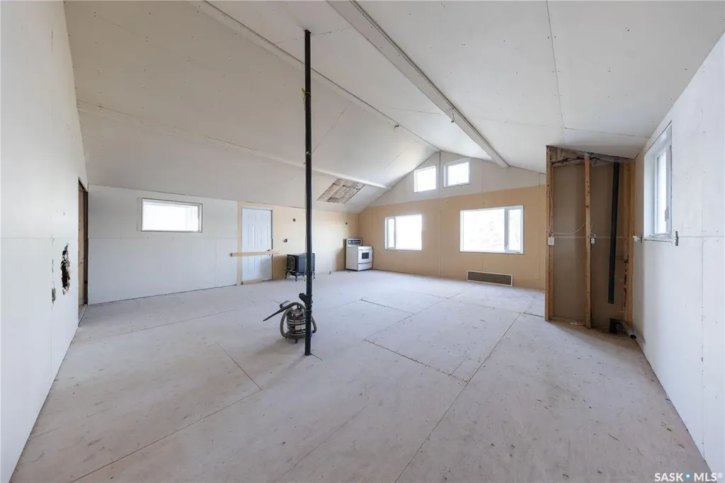 Rural Address Eye Hill Rm No. 382 SK S0L 2C0