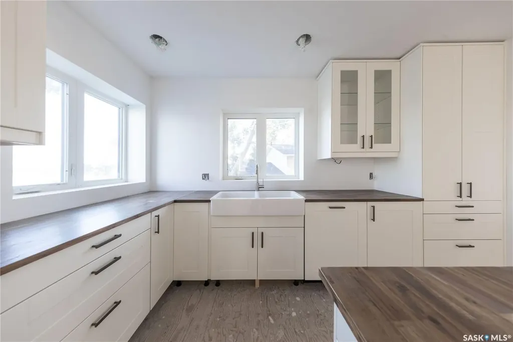 Rural Address Eye Hill Rm No. 382 SK S0L 2C0