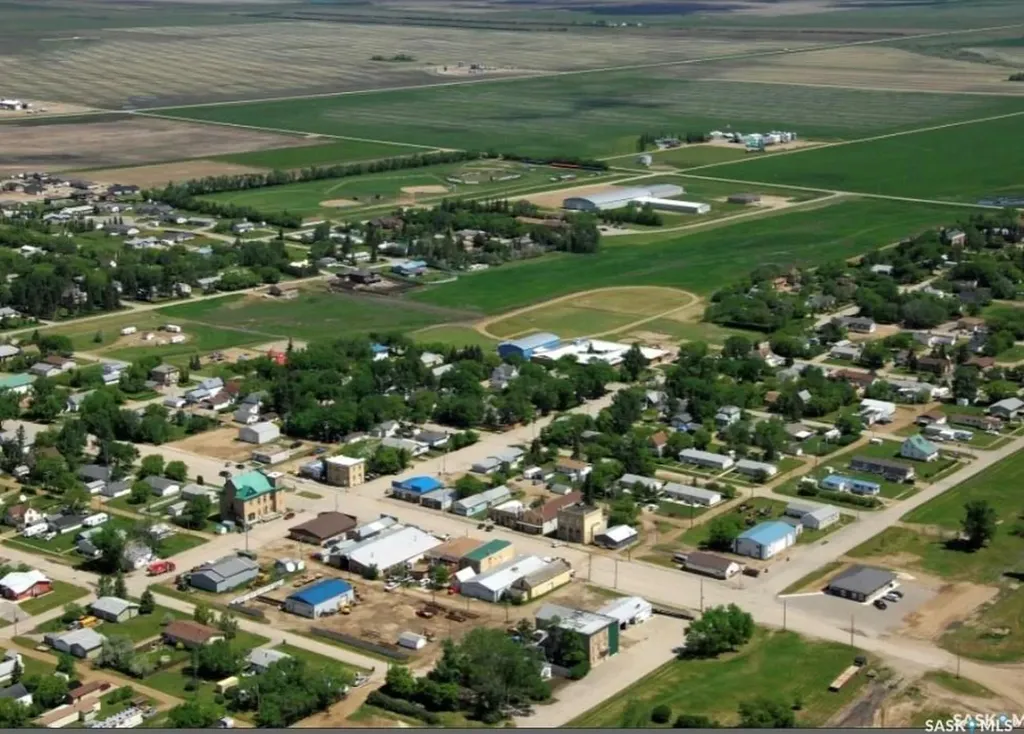 101 Moose Street Arcola SK S0C 0G0