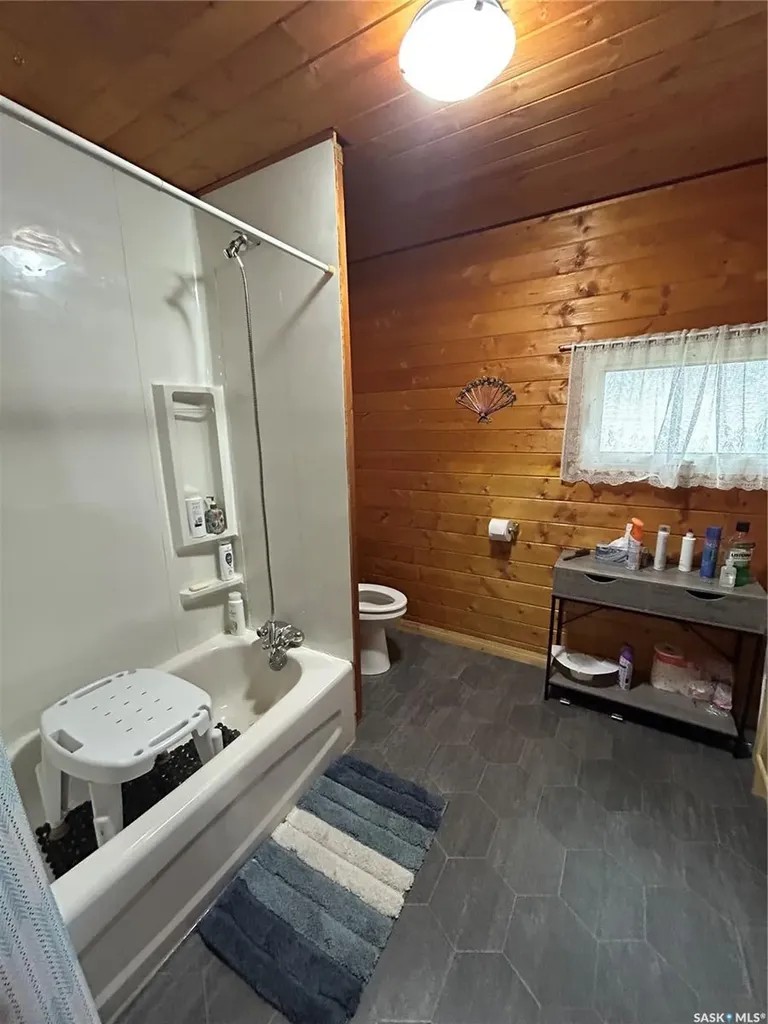 203 Prouse Street Kelvington SK S0A 1W0