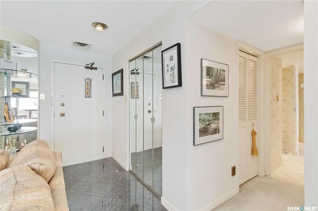 424 Spadina Crescent E Saskatoon SK S7K 6X7
