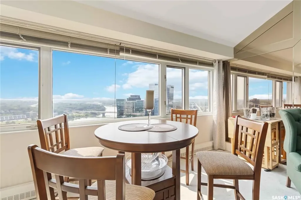 424 Spadina Crescent E Saskatoon SK S7K 6X7