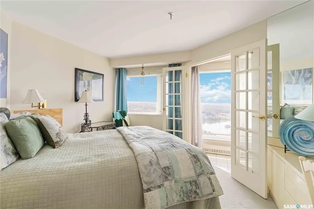 424 Spadina Crescent E Saskatoon SK S7K 6X7