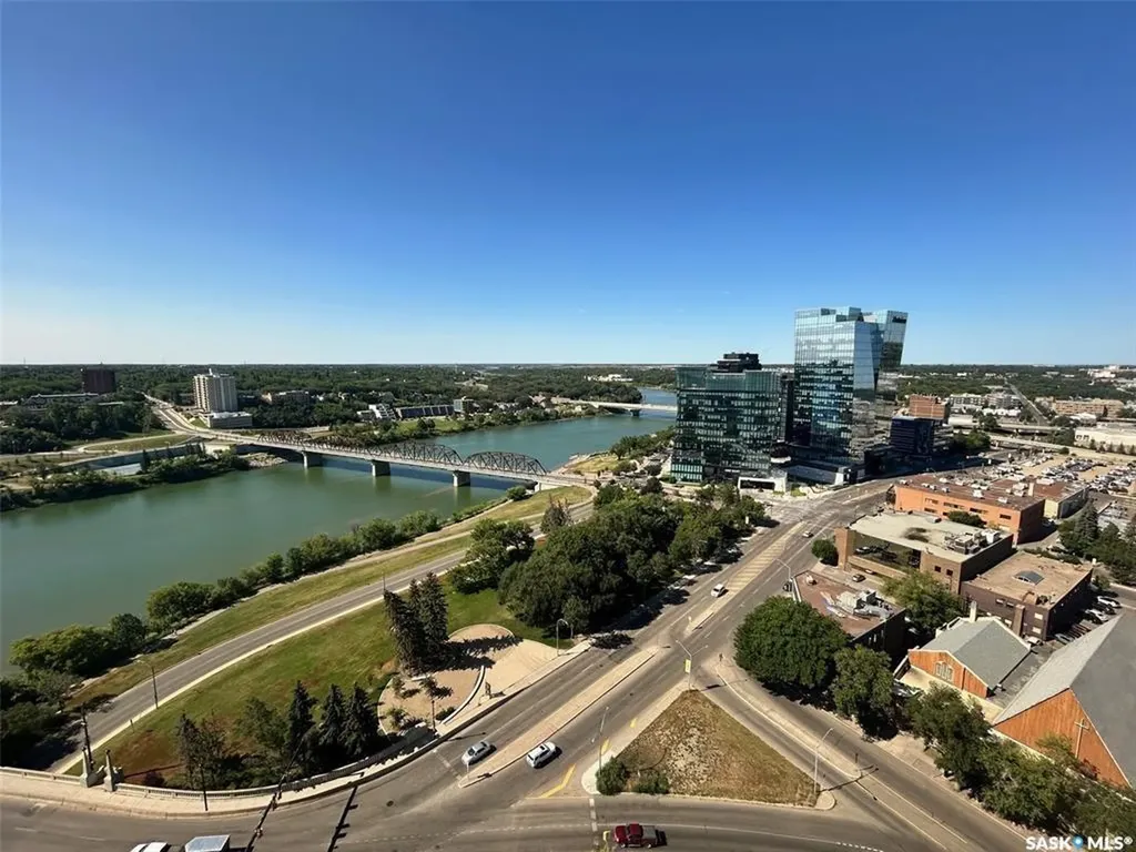 424 Spadina Crescent E Saskatoon SK S7K 6X7