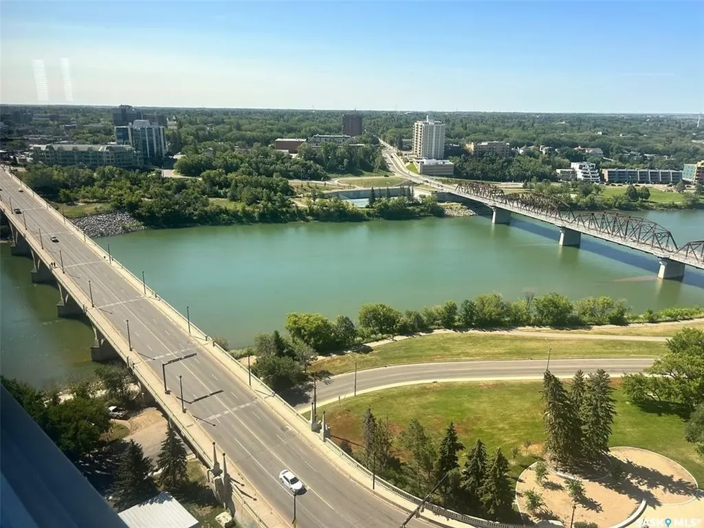 424 Spadina Crescent E Saskatoon SK S7K 6X7