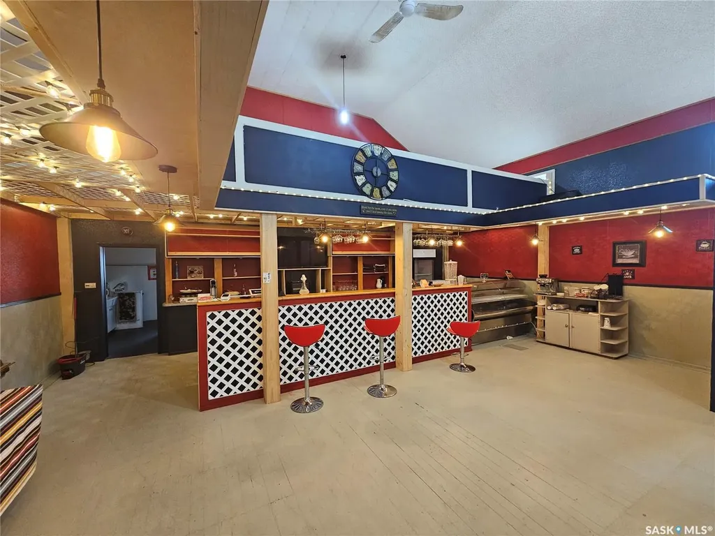 19 Broadway Street Redvers SK S0C 2H0