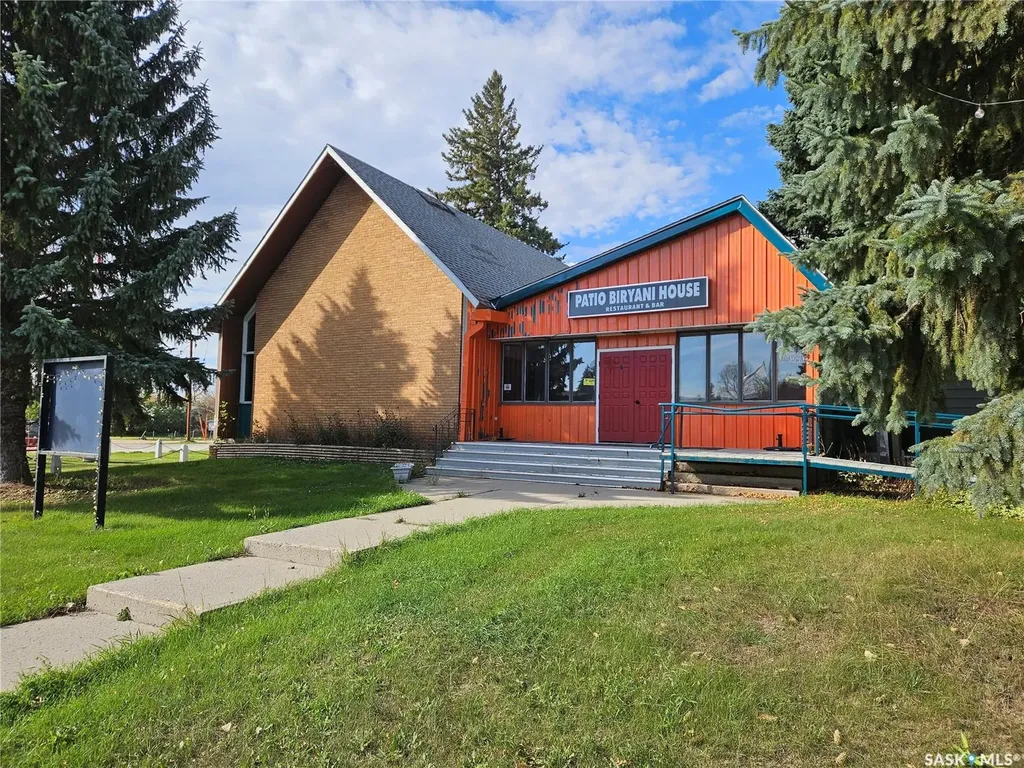 19 Broadway Street Redvers SK S0C 2H0