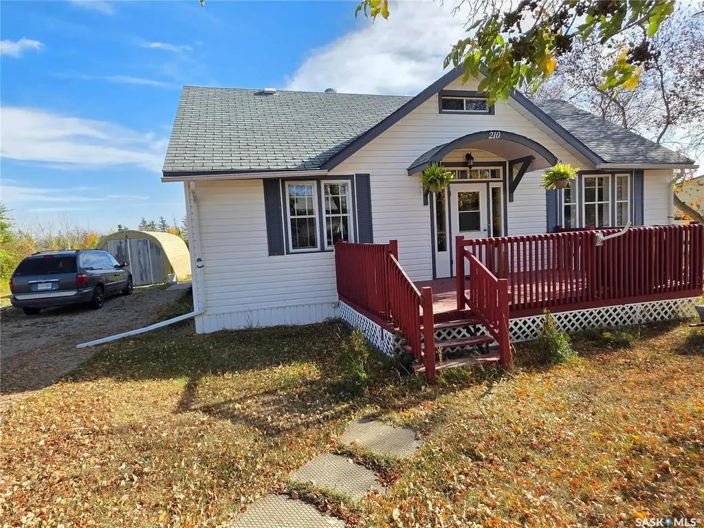 210 2nd Street S Cabri SK S0N 0J0