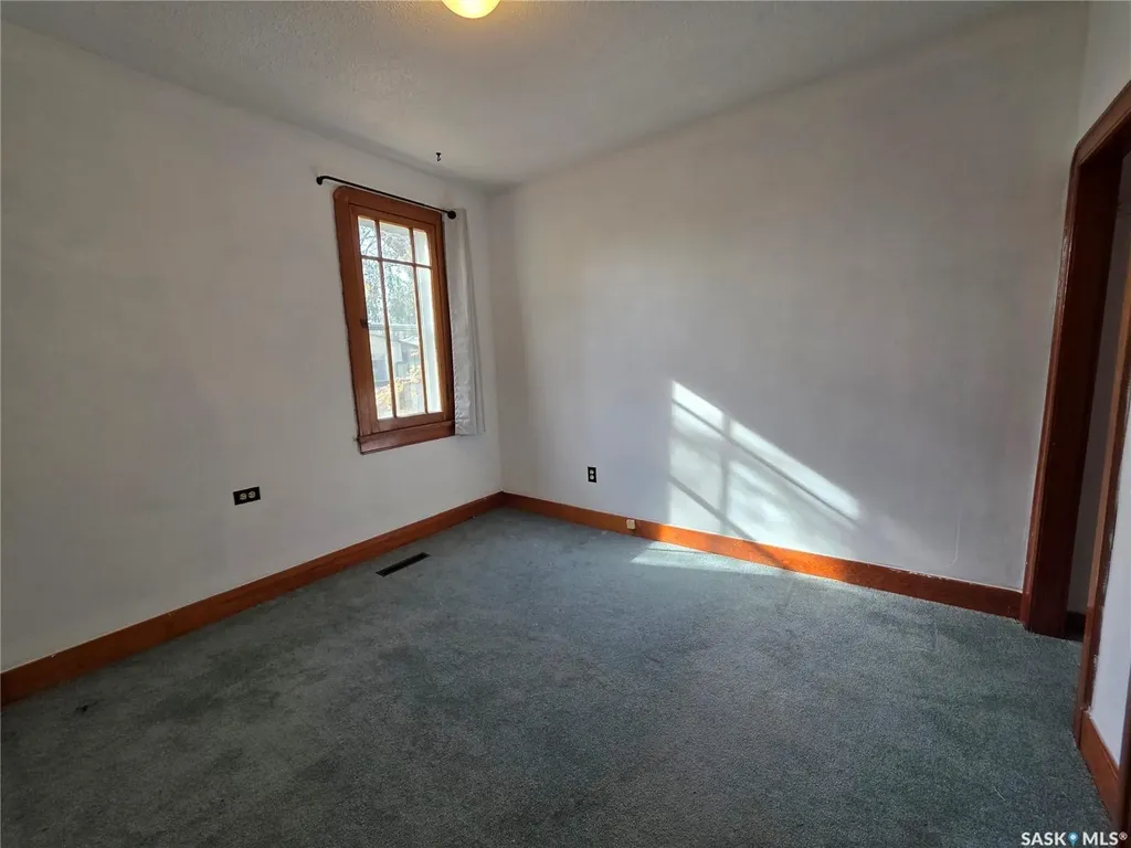 210 2nd Street S Cabri SK S0N 0J0