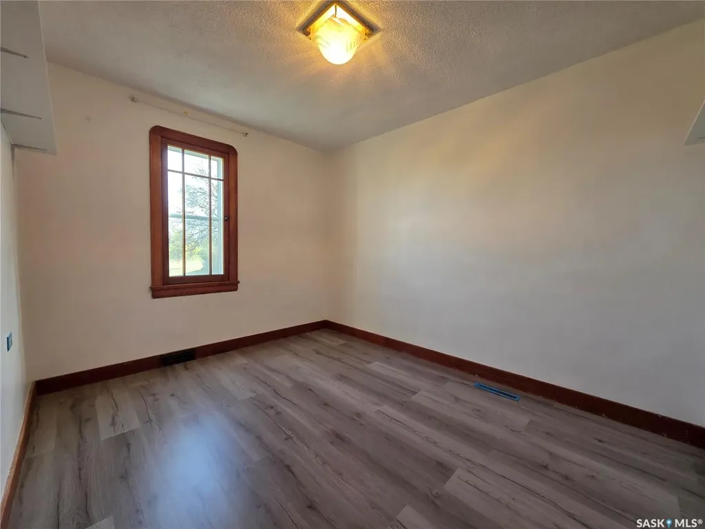 210 2nd Street S Cabri SK S0N 0J0