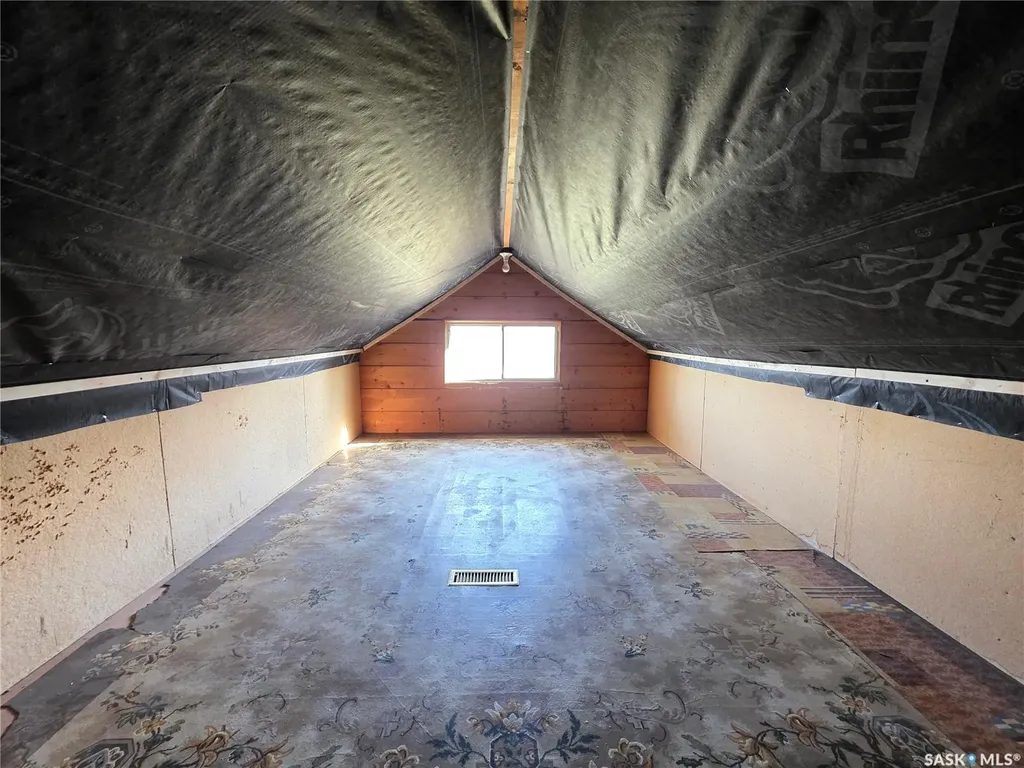 210 2nd Street S Cabri SK S0N 0J0