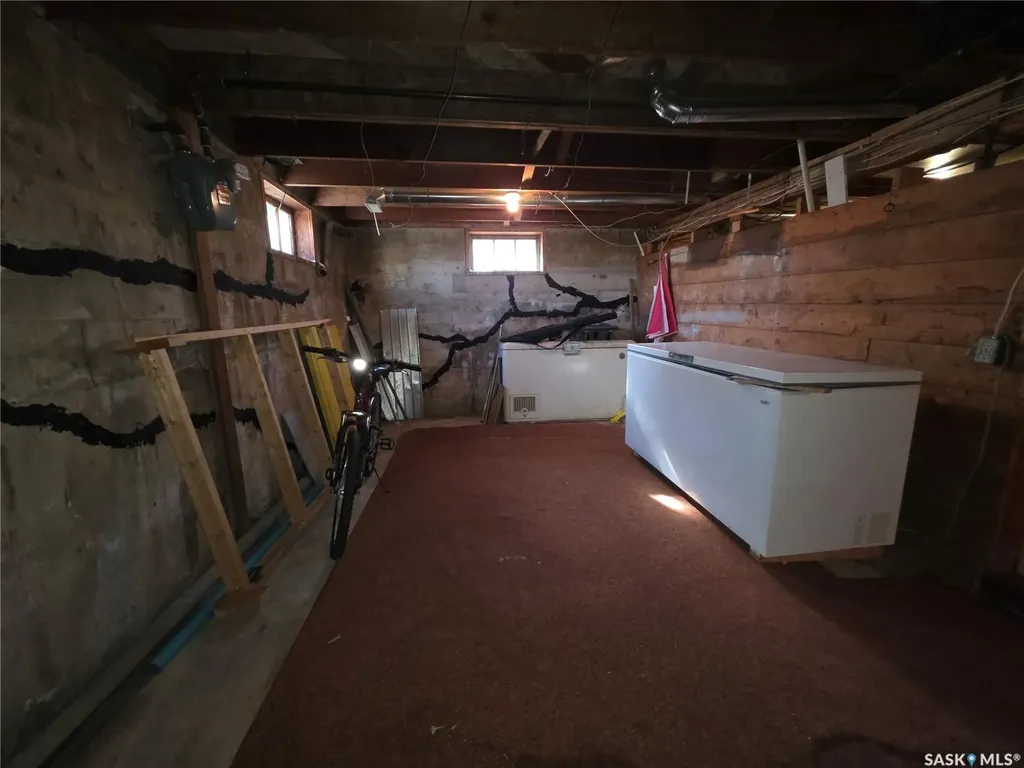 210 2nd Street S Cabri SK S0N 0J0