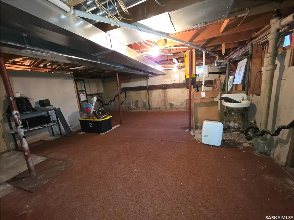 210 2nd Street S Cabri SK S0N 0J0