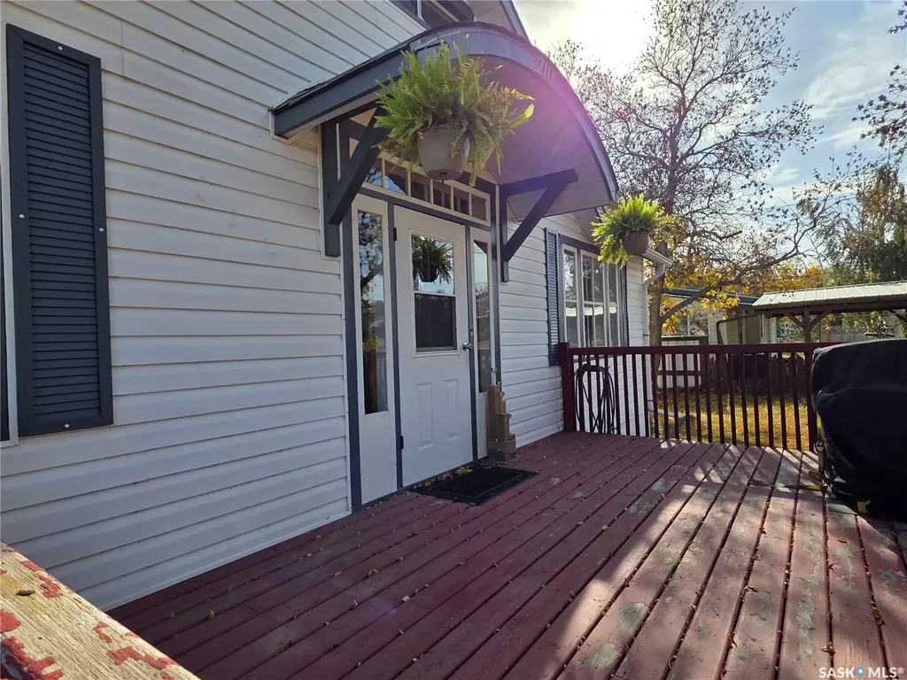 210 2nd Street S Cabri SK S0N 0J0