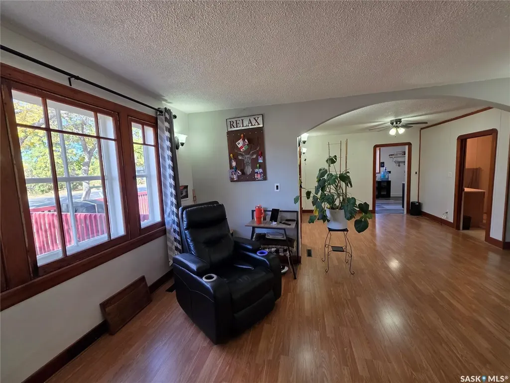 210 2nd Street S Cabri SK S0N 0J0