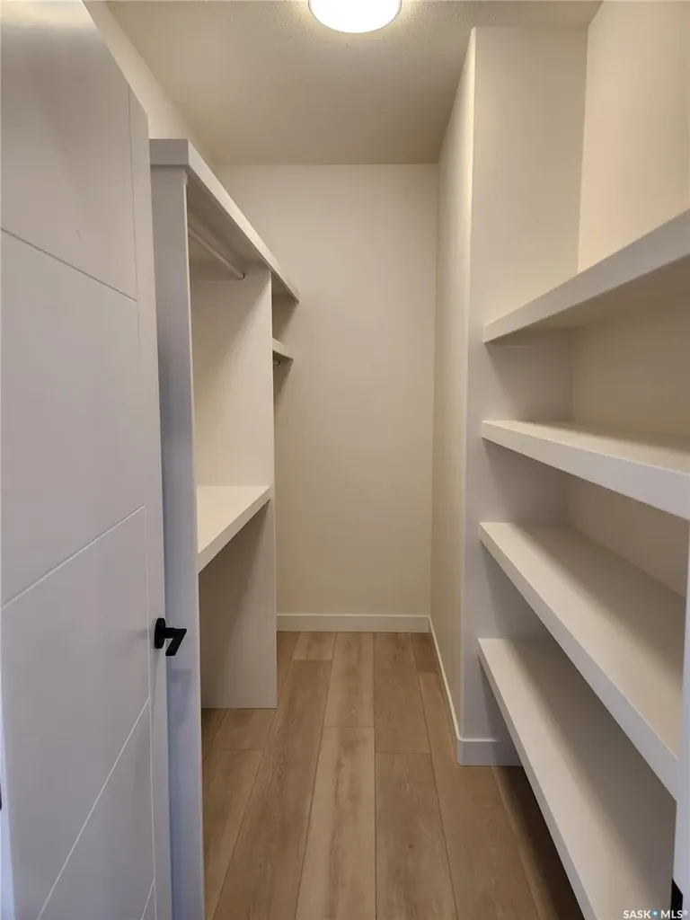 241 Carriage Drive Rudy Rm No. 284 SK S0L 2N0