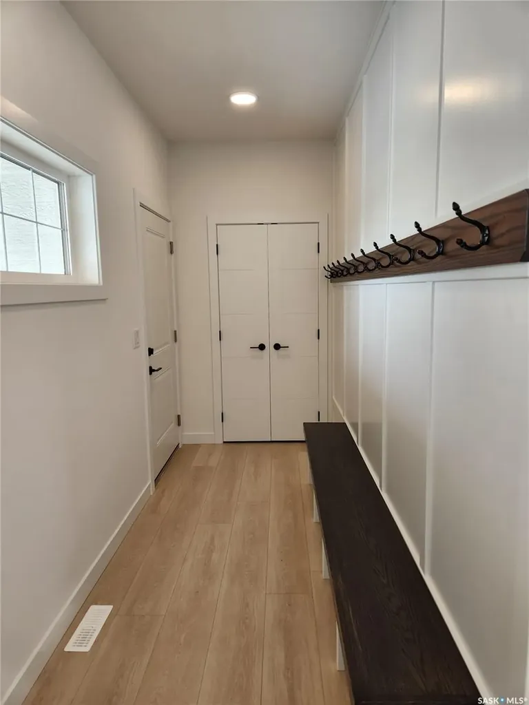 241 Carriage Drive Rudy Rm No. 284 SK S0L 2N0