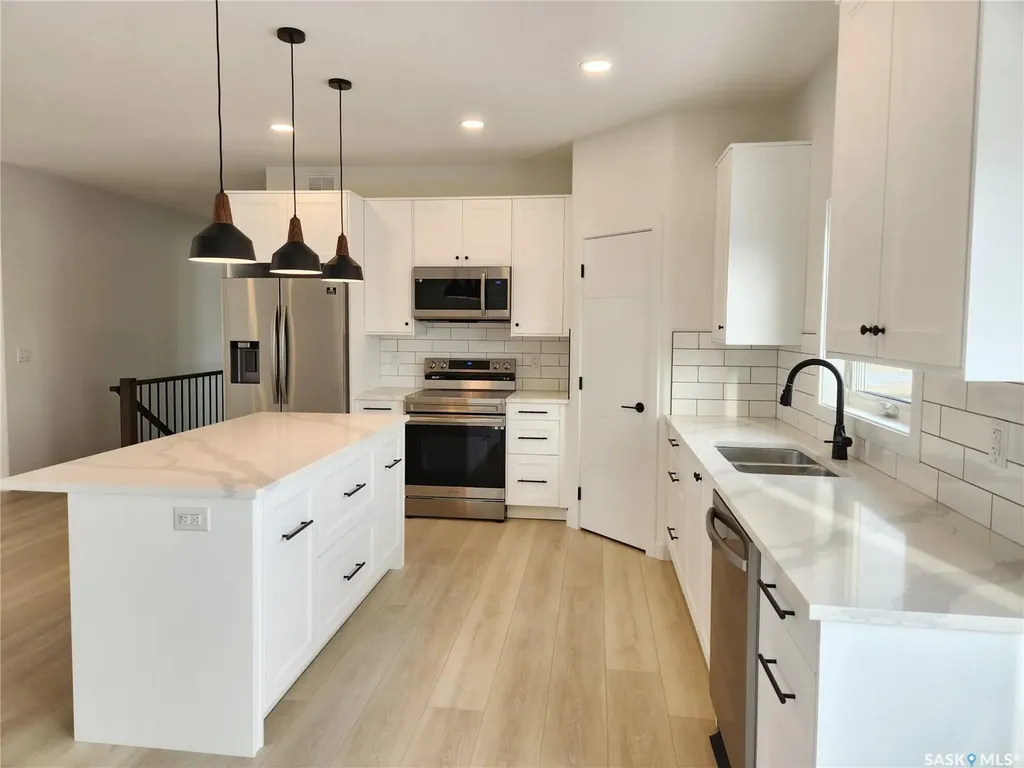 241 Carriage Drive Rudy Rm No. 284 SK S0L 2N0