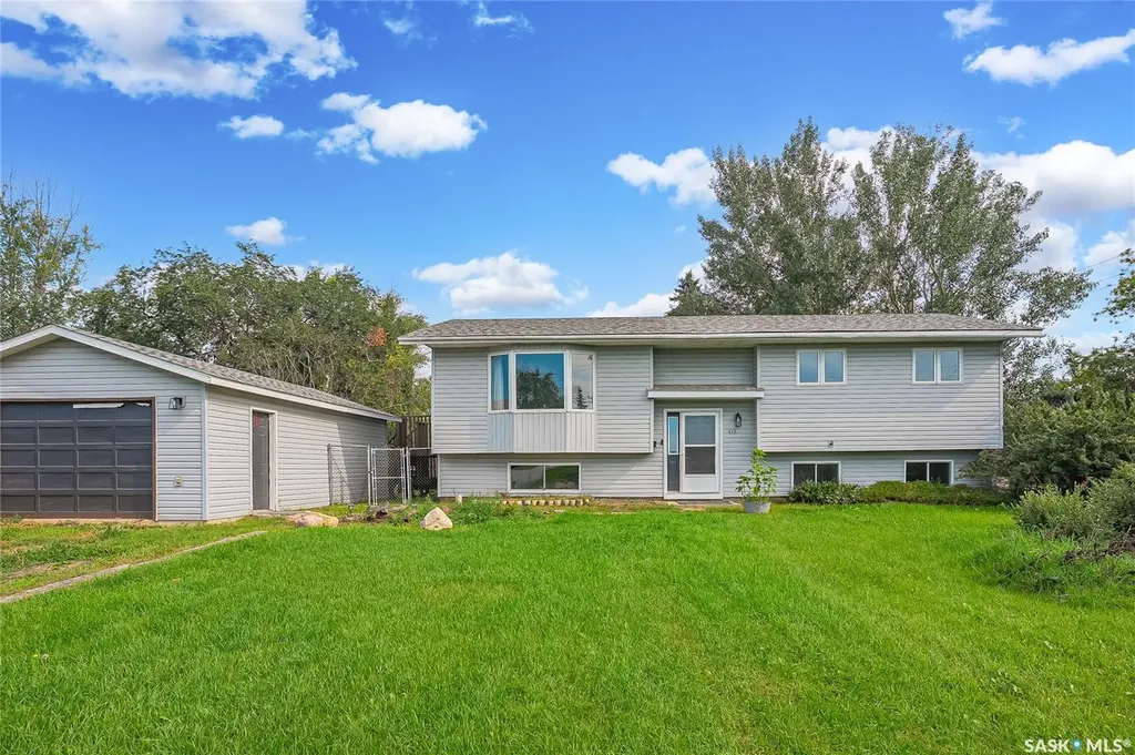 413 1st Street Dalmeny SK S0K 1E0