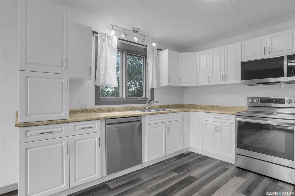 413 1st Street Dalmeny SK S0K 1E0