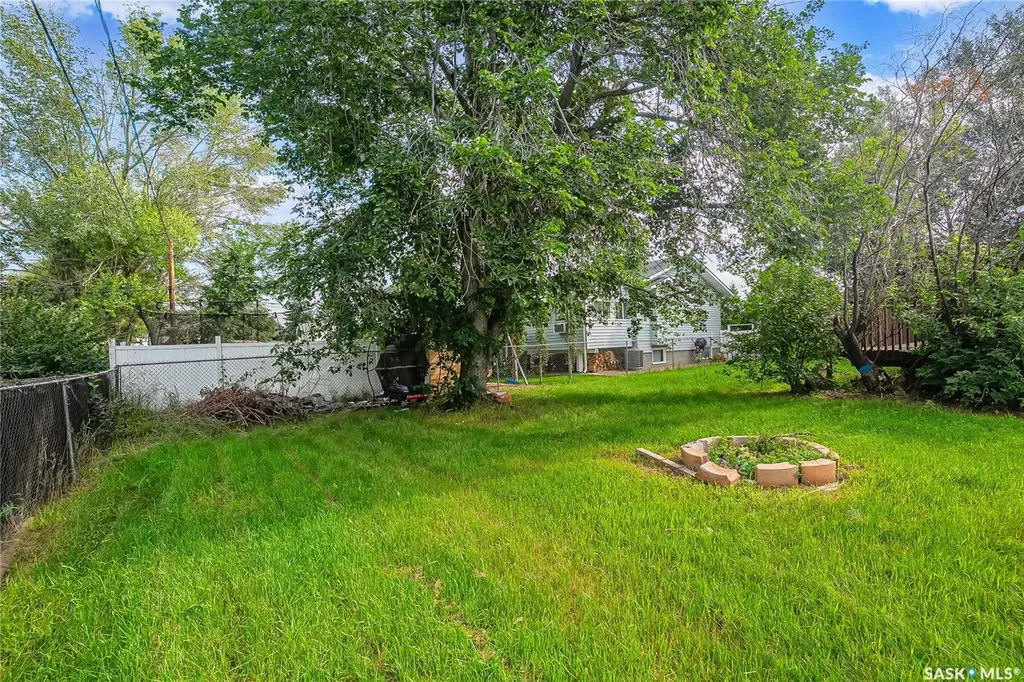 413 1st Street Dalmeny SK S0K 1E0