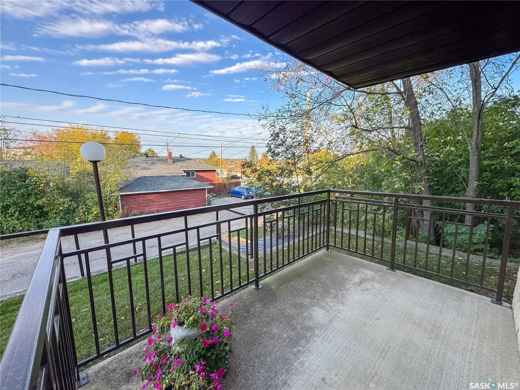 54 19th Street E Prince Albert SK S6V 1J2