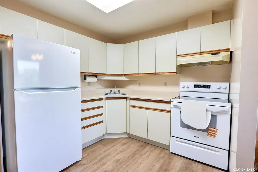 54 19th Street E Prince Albert SK S6V 1J2