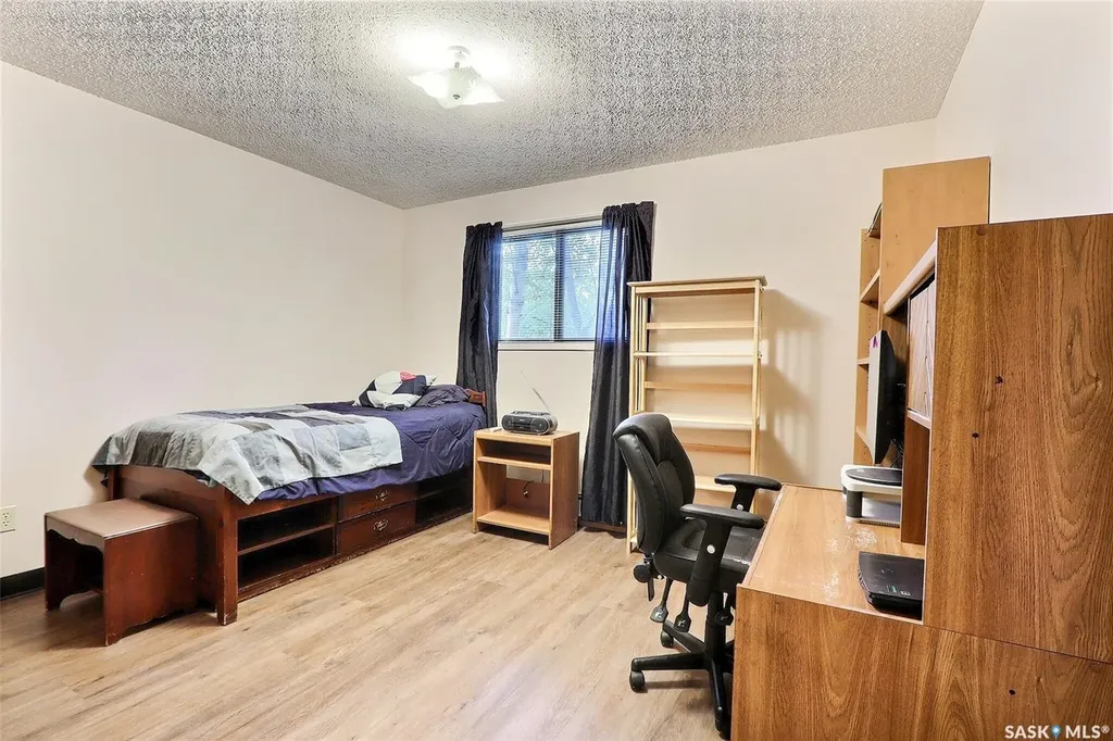 54 19th Street E Prince Albert SK S6V 1J2