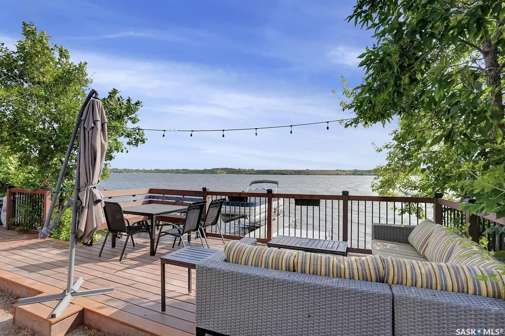 10 Grandview Road Grandview Beach SK S0G 1C0
