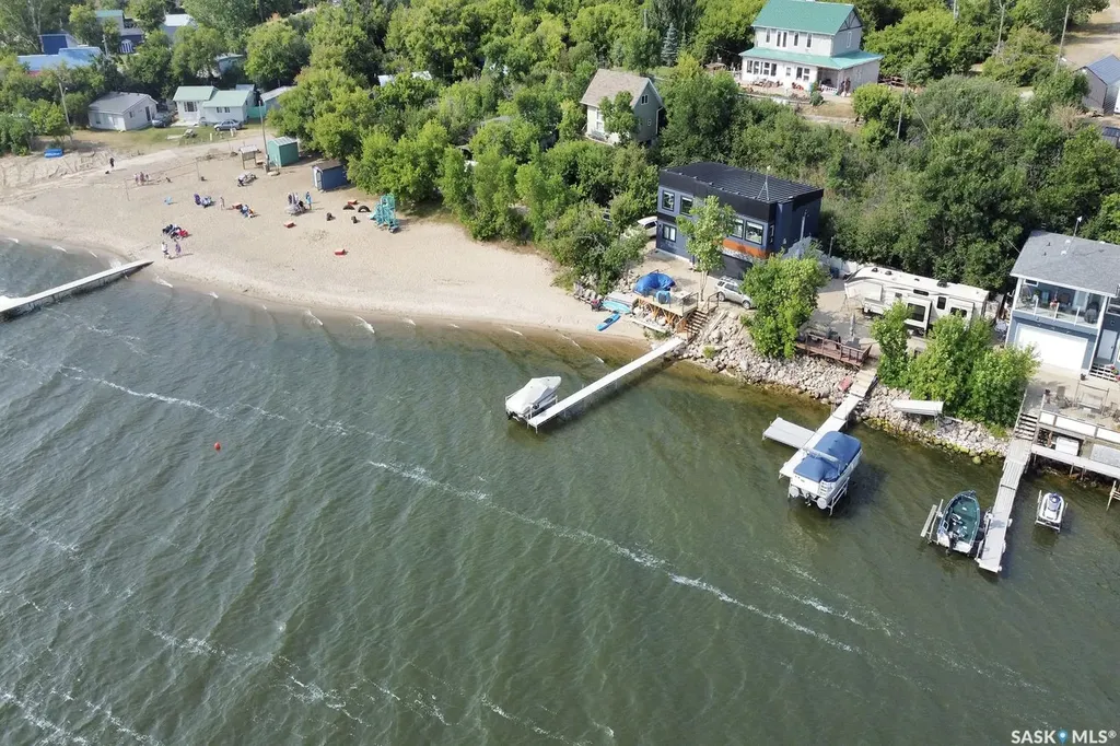 10 Grandview Road Grandview Beach SK S0G 1C0