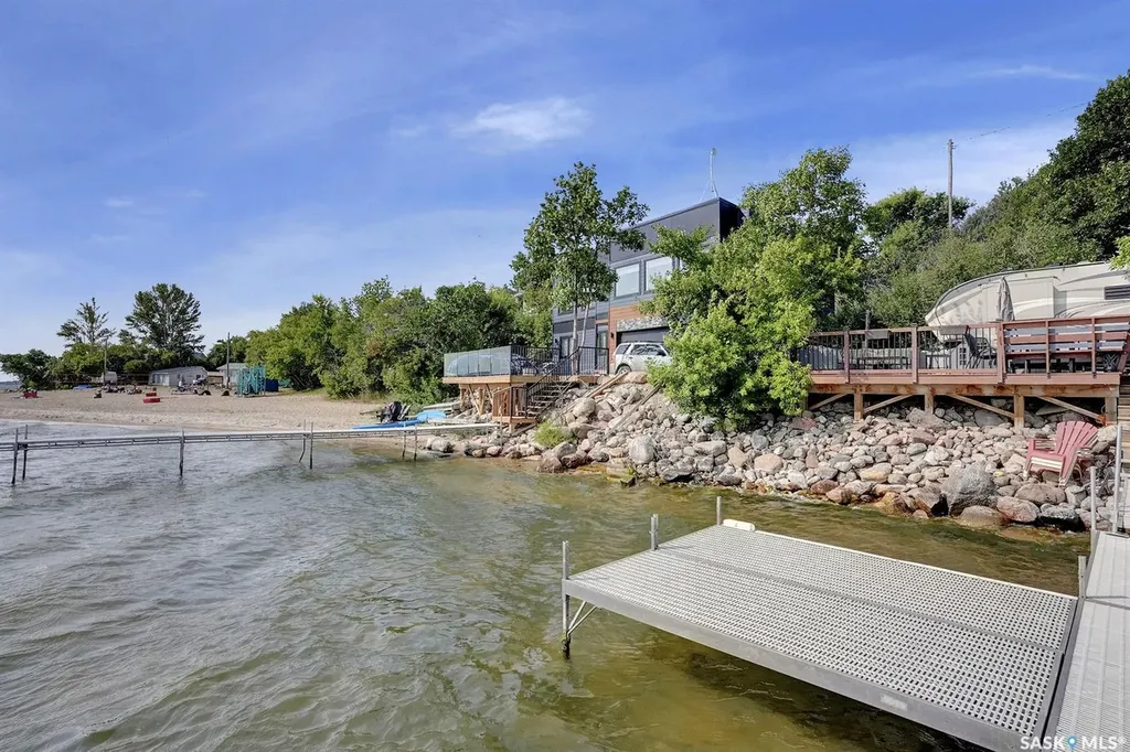 10 Grandview Road Grandview Beach SK S0G 1C0