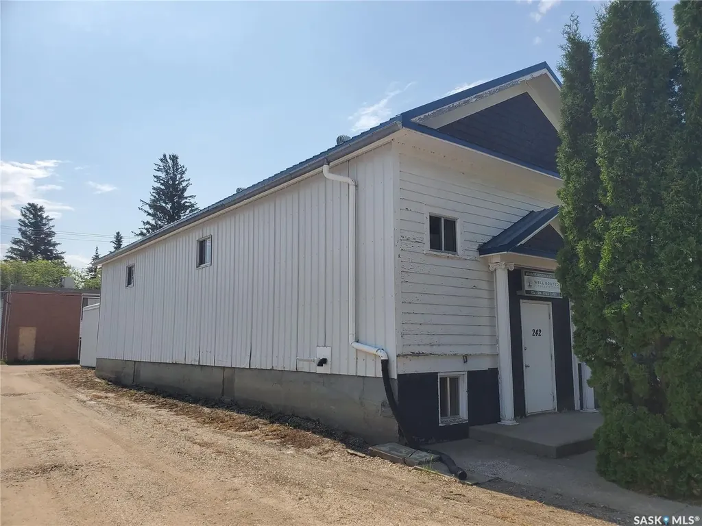 242 Third Avenue S Kamsack SK S0A 1S0