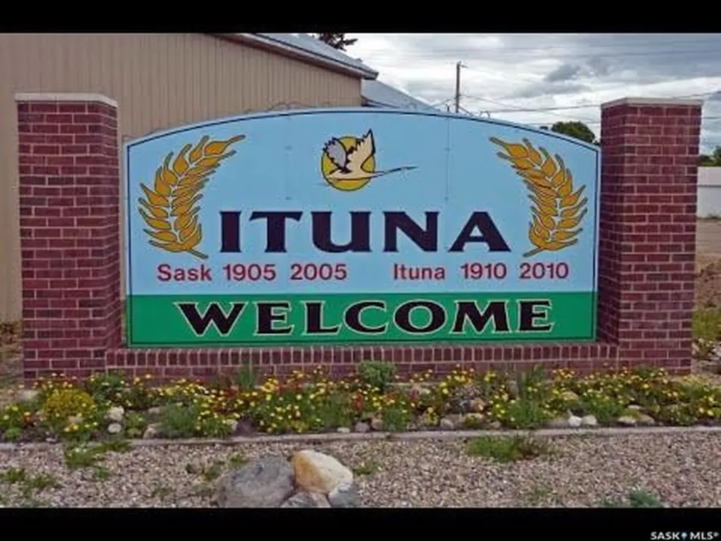 Lots 5-9 Main Street Ituna SK S0A 1N0