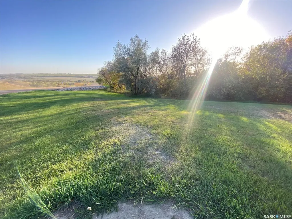 26 Park Avenue Oxbow SK S0C 2B0