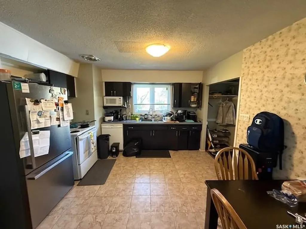 608 East Avenue Kamsack SK S0A 1S0