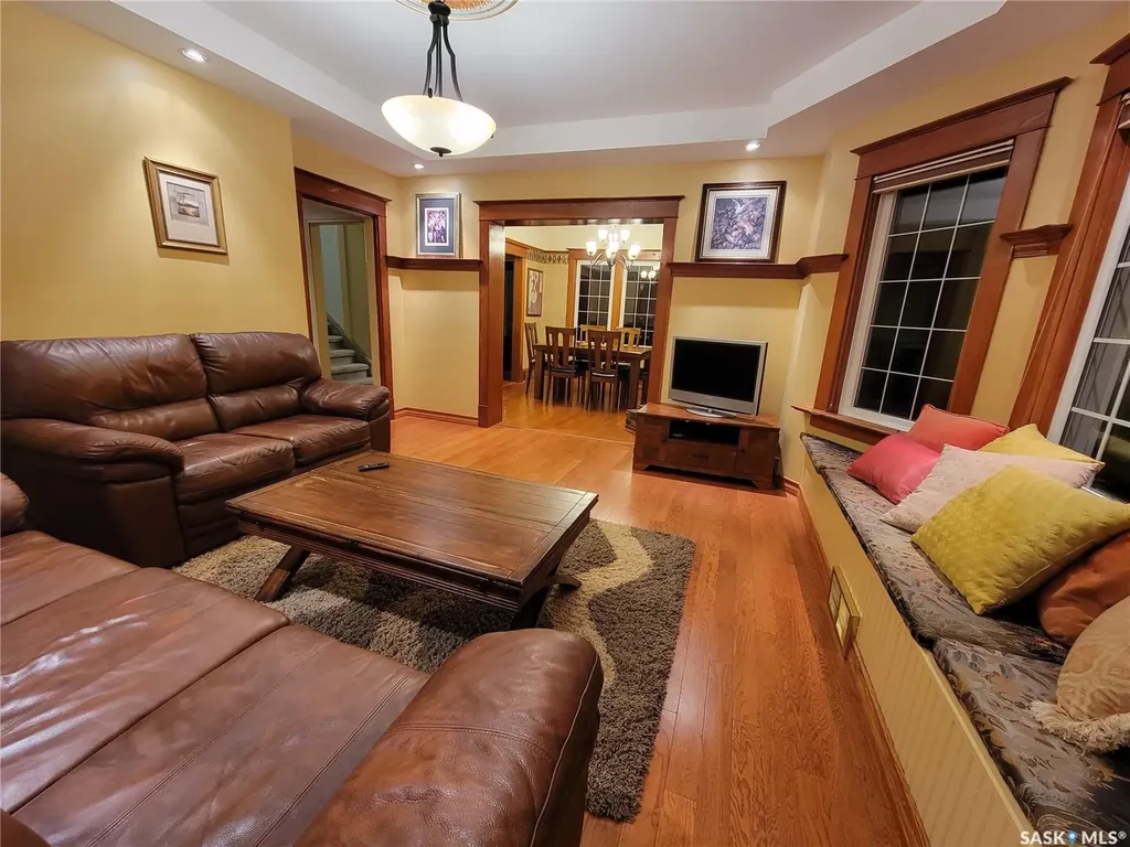 560 4th Avenue E Unity SK S0K 4L0