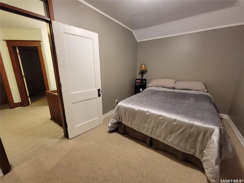 560 4th Avenue E Unity SK S0K 4L0