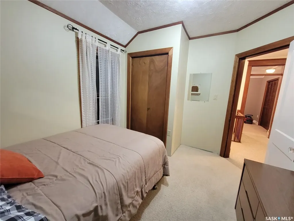 560 4th Avenue E Unity SK S0K 4L0
