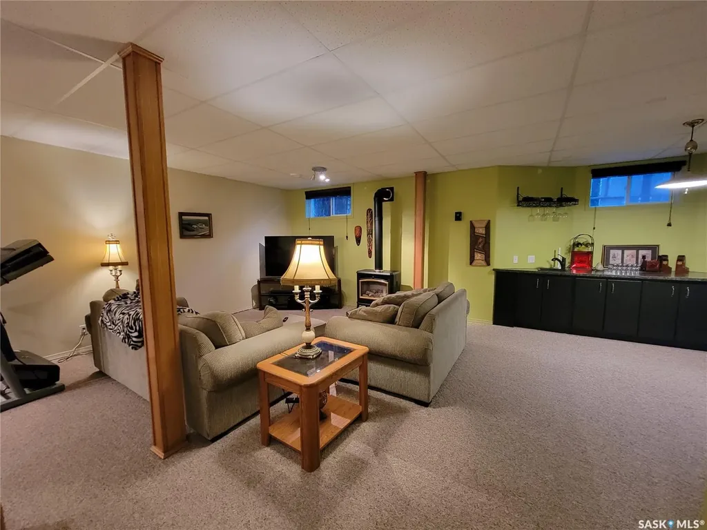 560 4th Avenue E Unity SK S0K 4L0
