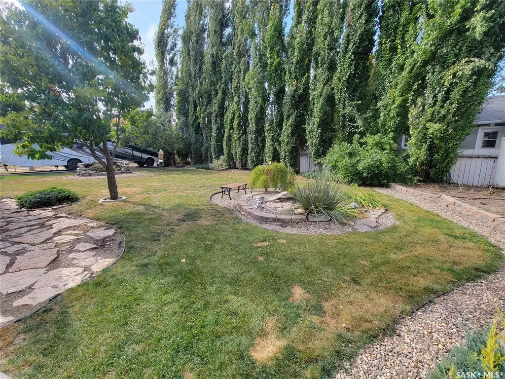560 4th Avenue E Unity SK S0K 4L0