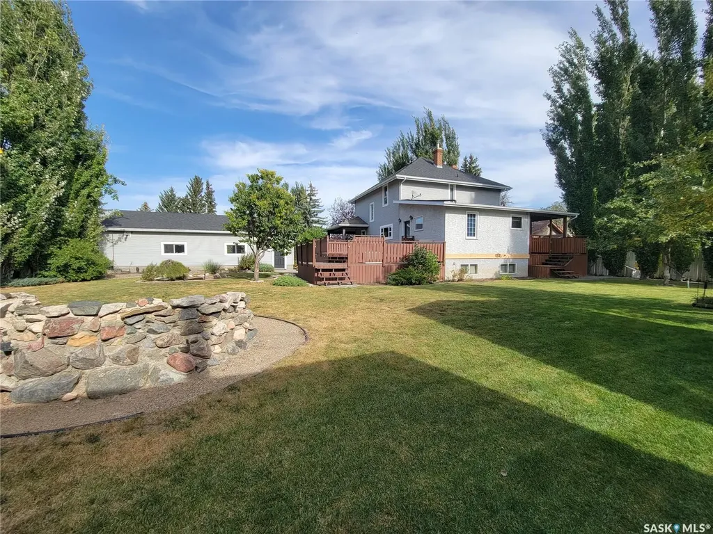 560 4th Avenue E Unity SK S0K 4L0