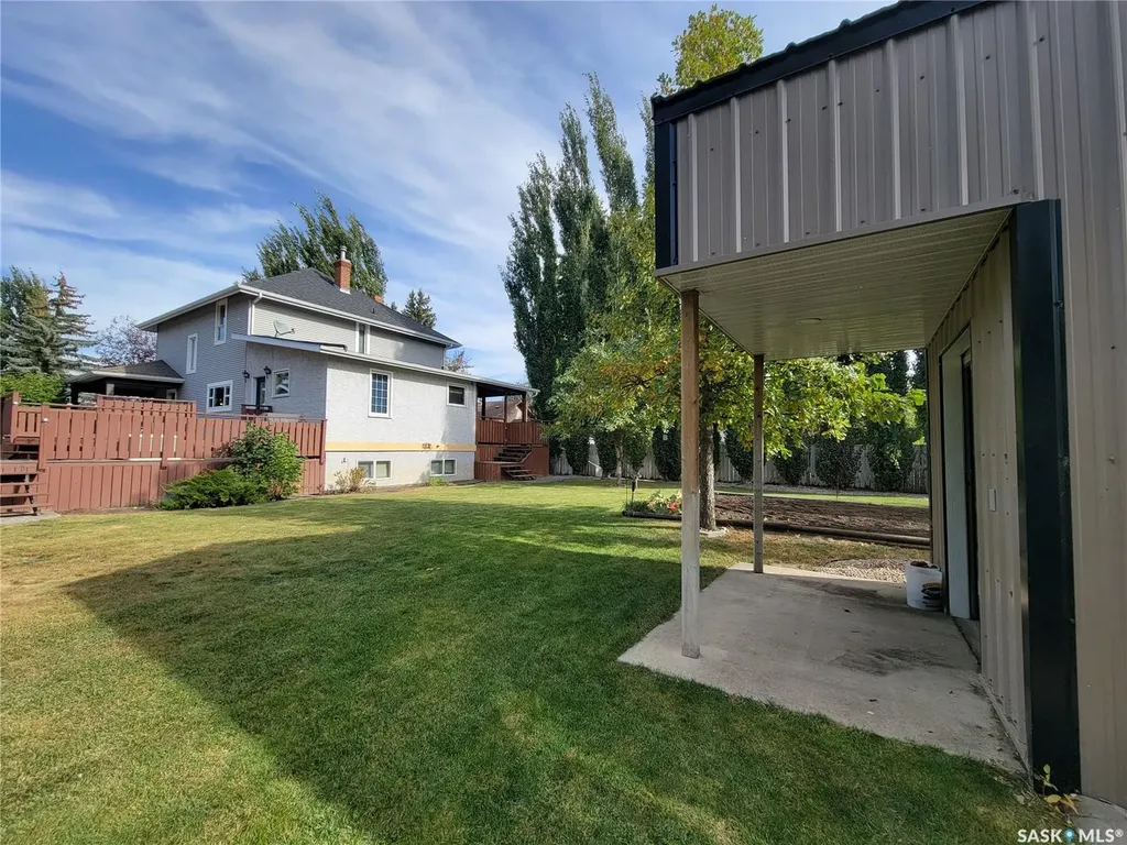 560 4th Avenue E Unity SK S0K 4L0