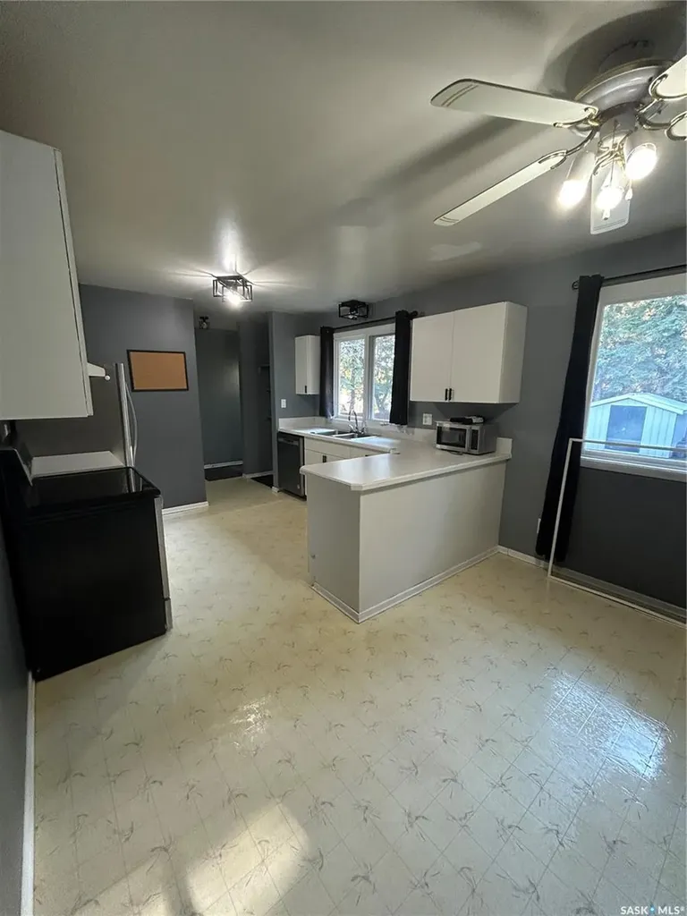 602 Hall Street Kelvington SK S0A 1W0